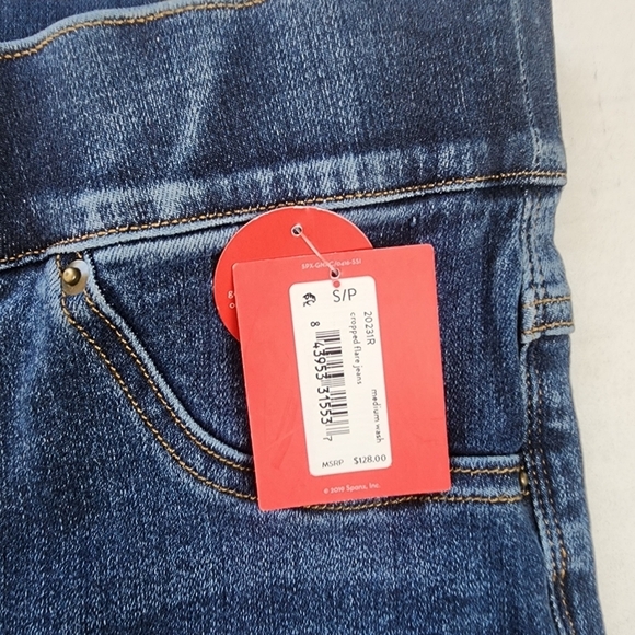 🌸 NEW Spanx | Spanx Mid-Rise Crop Flare Jeans size S - Picture 13 of 13